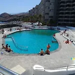 Facing The Ocean - Full Appt 2 Ch Double *