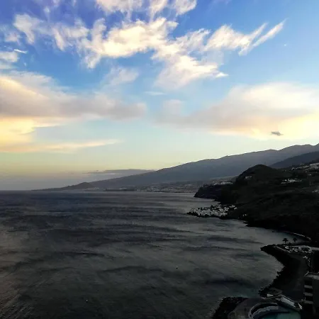 Facing The Ocean - Full Appt 2 Ch Double Lejlighed *